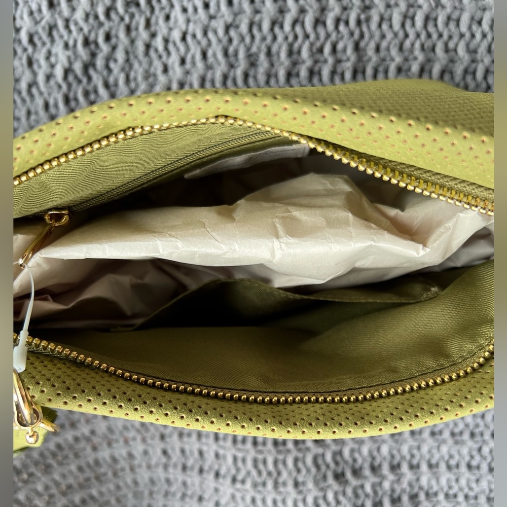 Universal thread Olive green crossbody - Picture 5 of 8